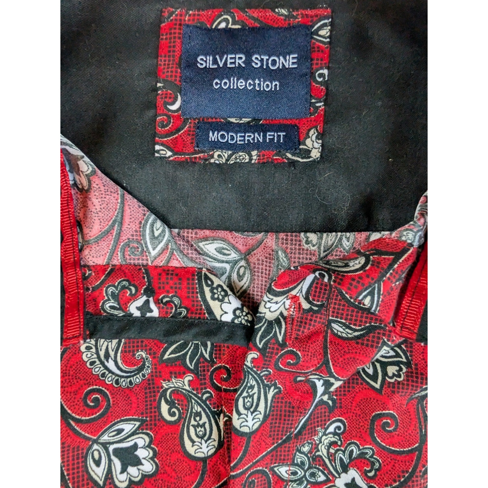Silver Stone Collection Red/Black Paisley Modern Fit Long Sleeve Shirt Sz L Fun — image 3 of 5